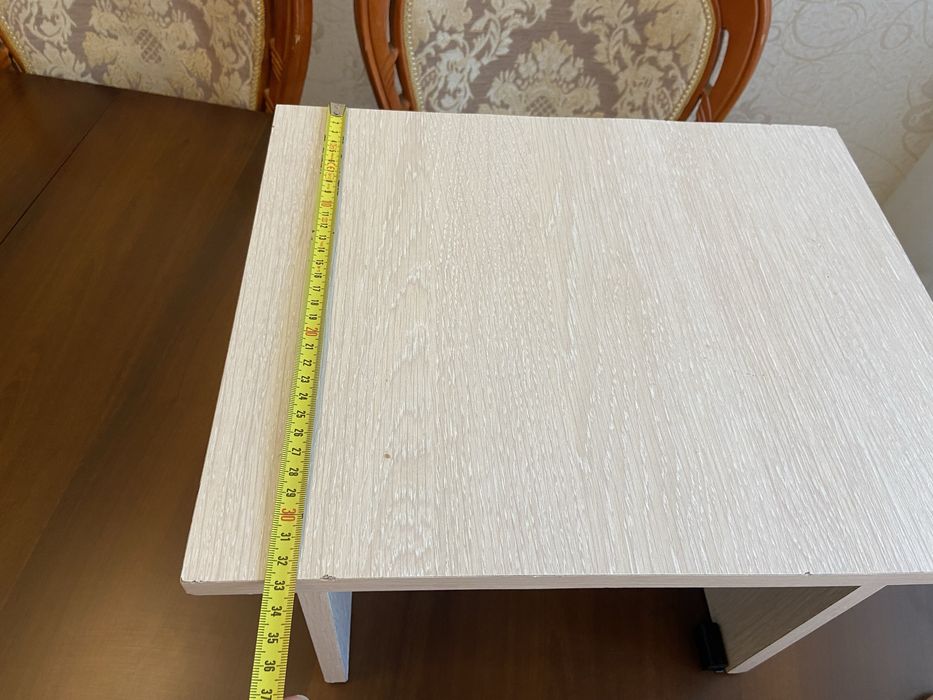 Табуретка столик