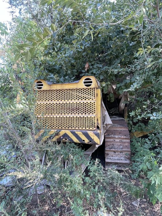 Продам бульдозер