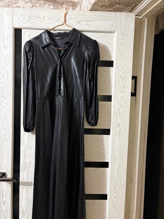 Продам срочно платья