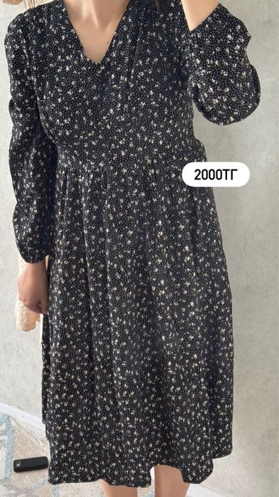 Продам платье женские