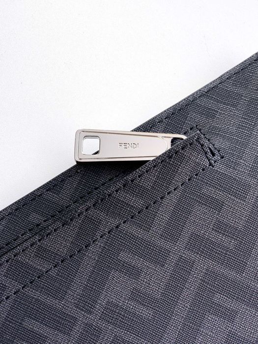FENDI / Фенди  мъжка чанта