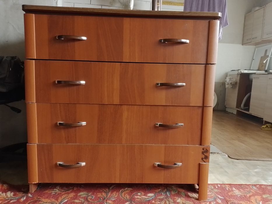 Продам камод  ...