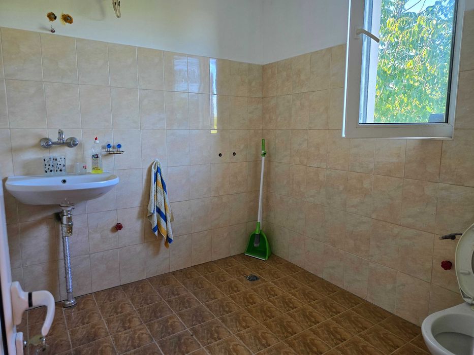 Имот за производство или складова база 2 имота в с. Церова кория