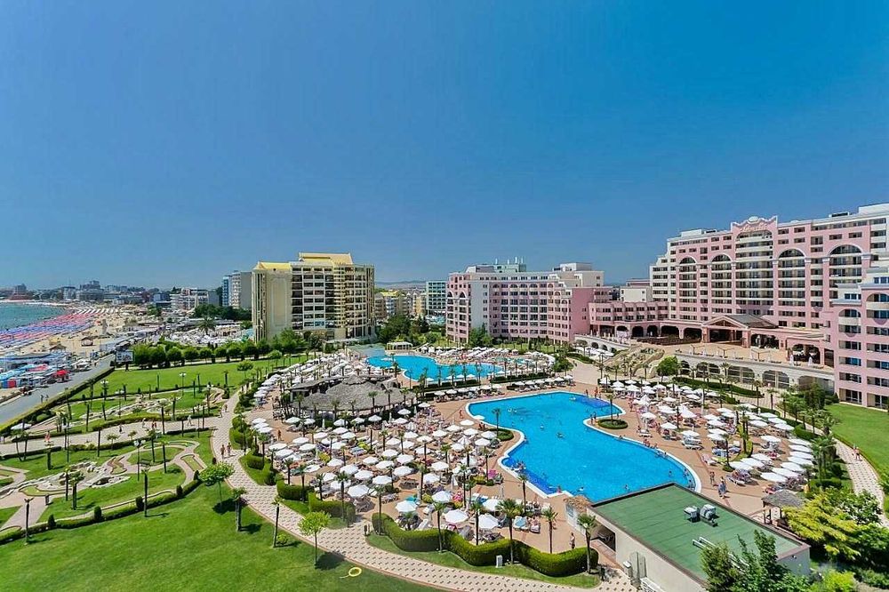 Продава се Двустаен апартамент в к.к. Слънчев бряг - 83 кв.м за 646 €/кв.м - Снимка #12