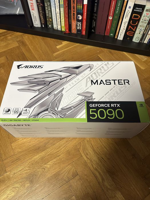 GIGABYTE AORUS GeForce RTX 5090 master ice32G NVIDIA