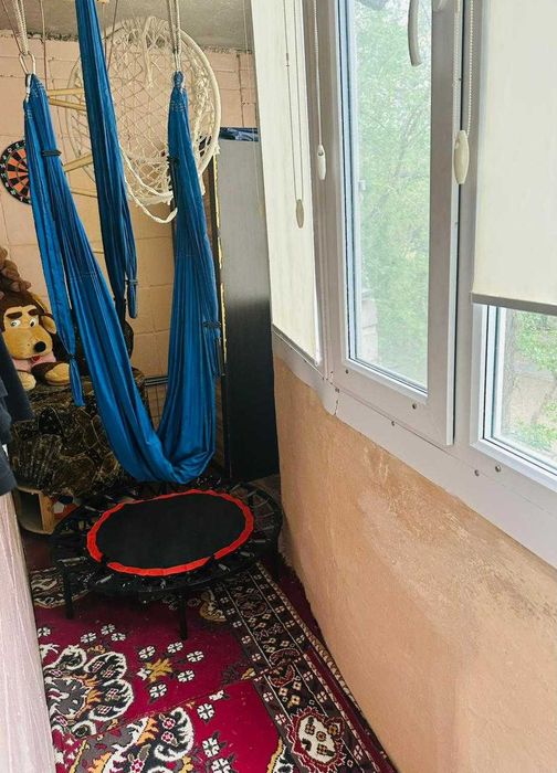 Продам квартиру по Толстого 82