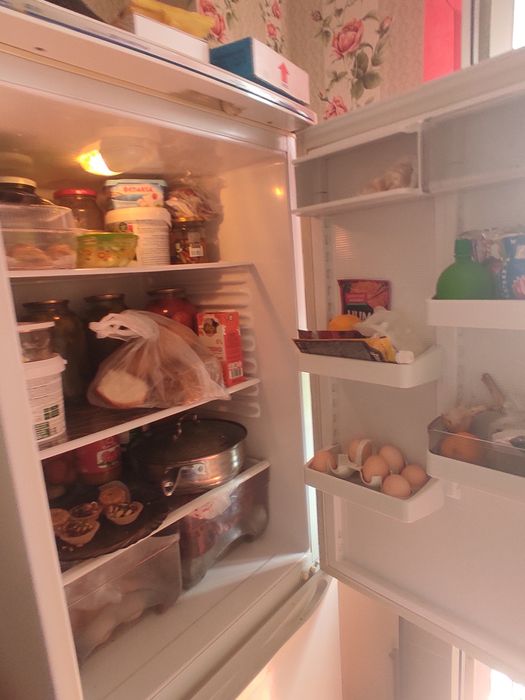 Продам холодильник Атлант б/у