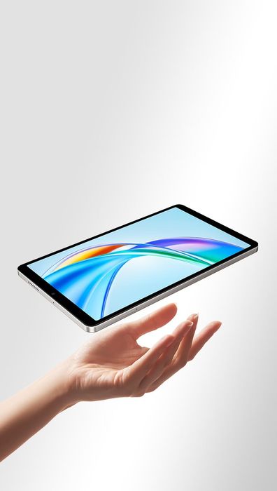 HONOR Pad X7 е компактен бюджетен таблет с 8.7-инчов екран, предназначен за леки ежедневни задачи, четене и забавление