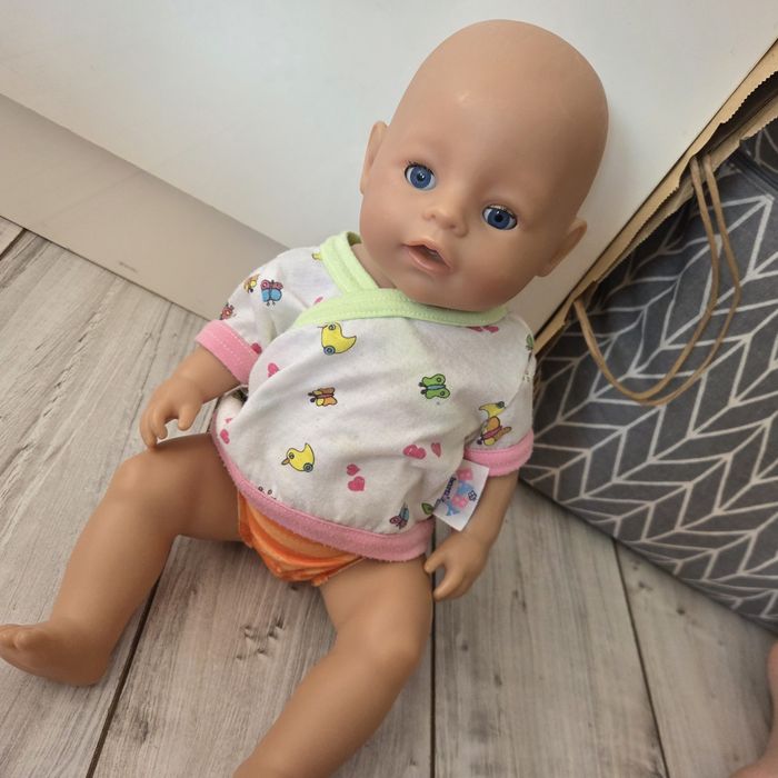 Кукла бебе Baby Born момиченце