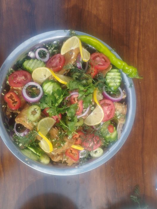 Жареная риба форель сазан сом кф доставка есть