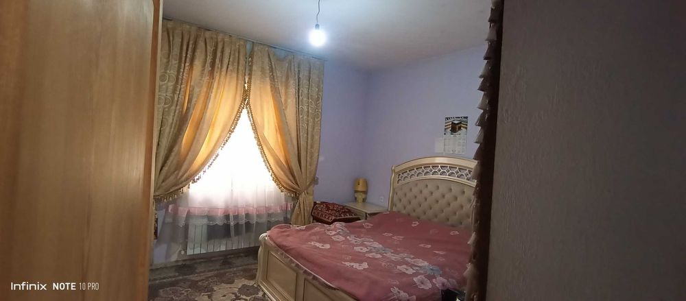 Hovli sotiladi Nazarbekda