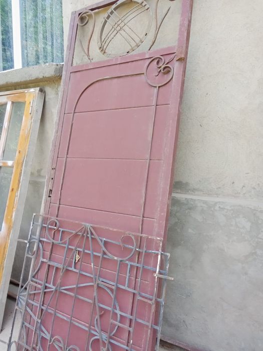 Темір есік сатылады