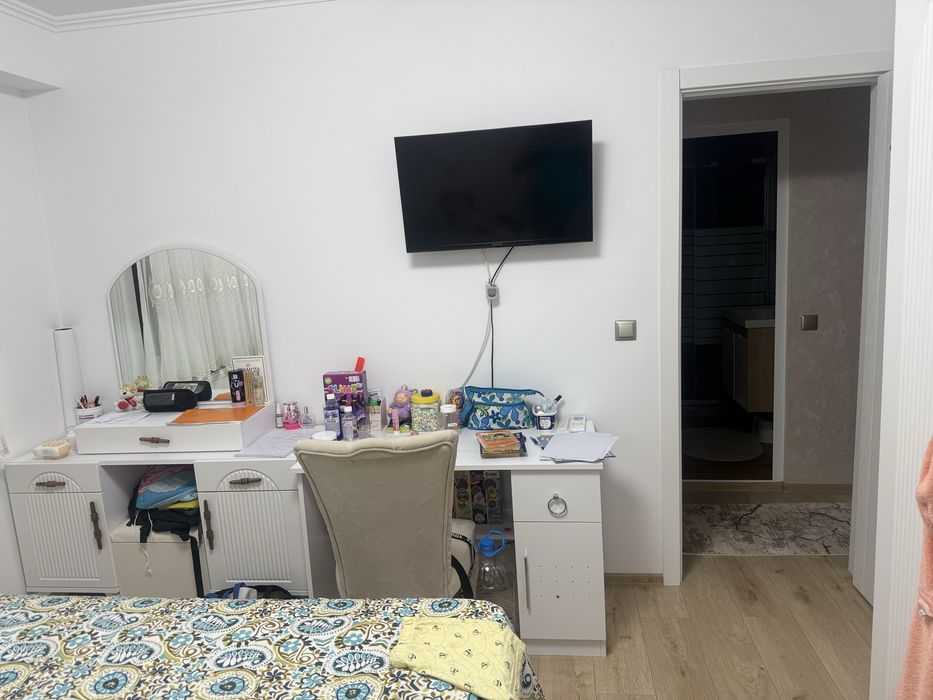 Продава се Тристаен апартамент в Разград, Орел - 76 кв.м за 1476 €/кв.м - Снимка #9