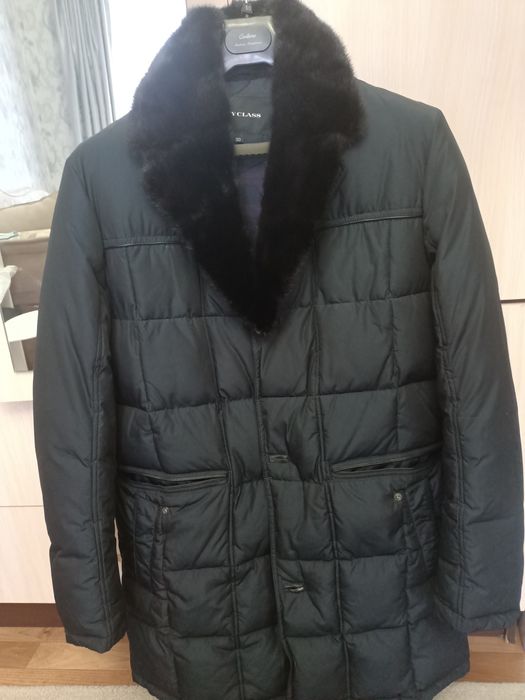 Продам зимний пуховик