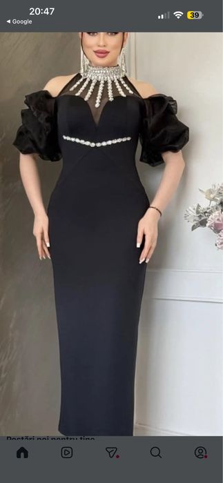 Rochie elegantă, neagra cu pietre si mâneca bufanta din voal,