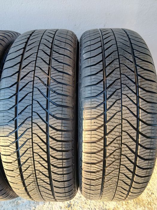 Jante Nissan Qashqai cu anvelope 215 55 18