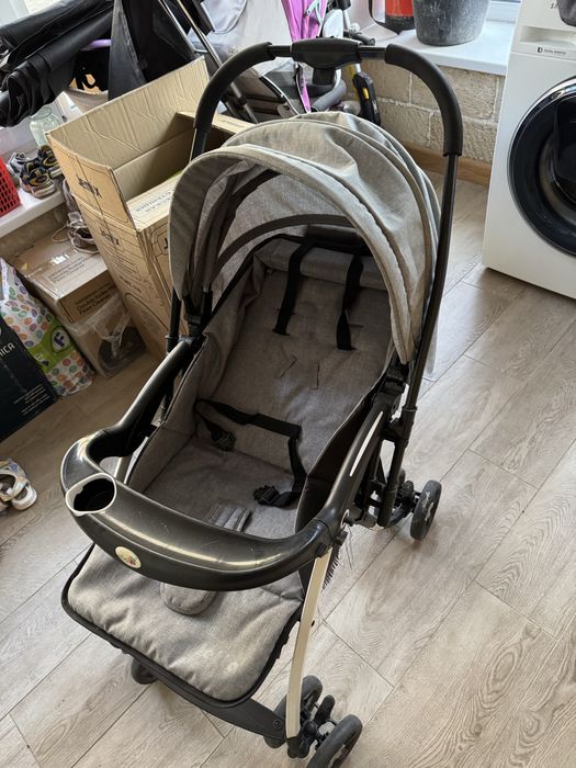 Коляска складная