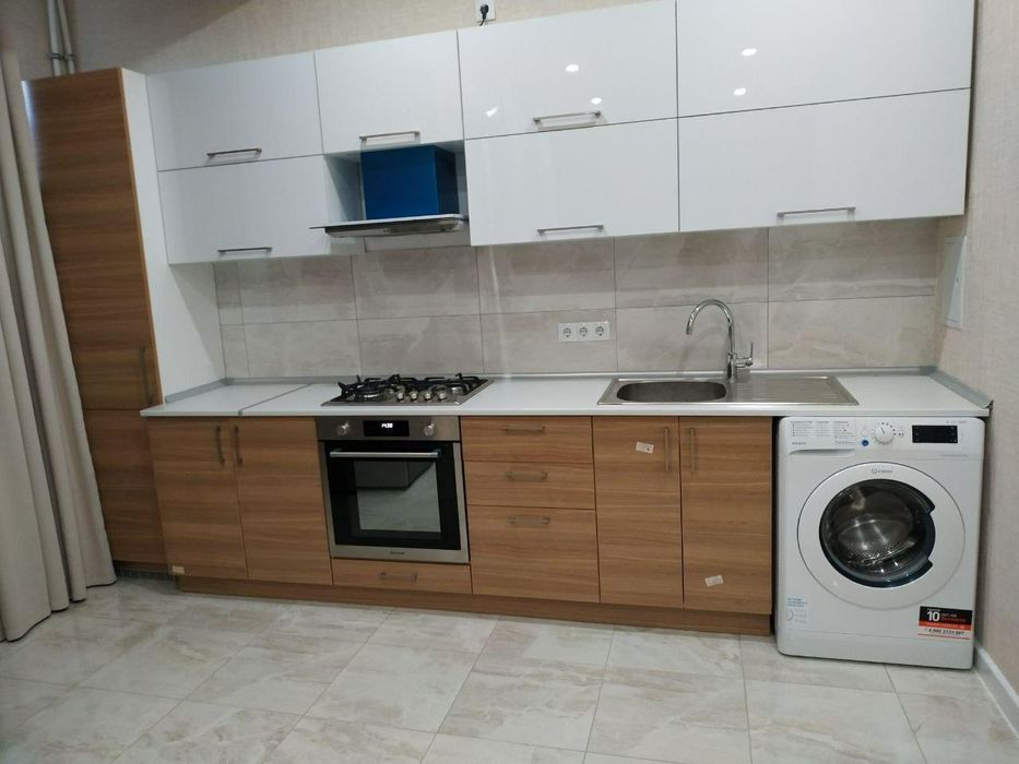 Сдается Двухуровневая 4 комнатная квартира Новостройка Шота Руставели