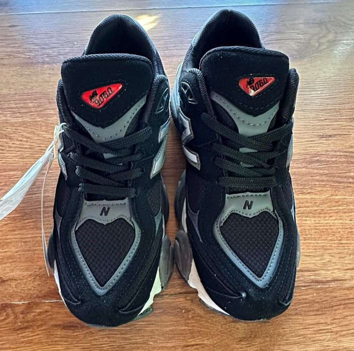 Мъжки маратонки New Balance 9060 черни със сиво