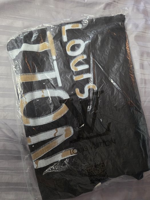 tricou nou louis vuitton
