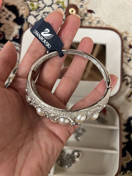 браслет Своровски