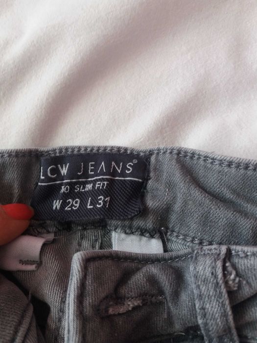 Детски лот -дънки със суитшърт