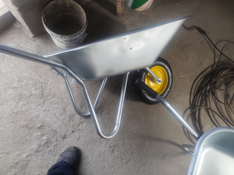 Тачки строительные