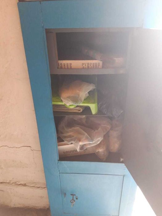 продаю сейфы офисные