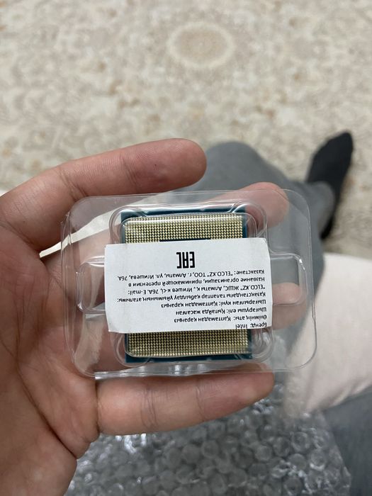 Процессор icore i3 12100 lga1700