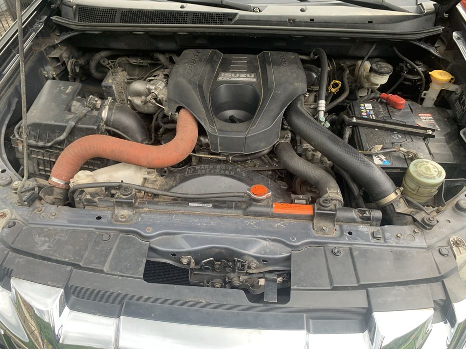 Isuzu D-MAX 2.5 diesel automat impecabil import Germania !!!