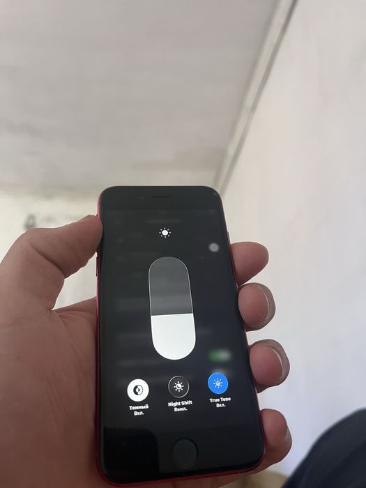Айфон se2022 64gb 72%