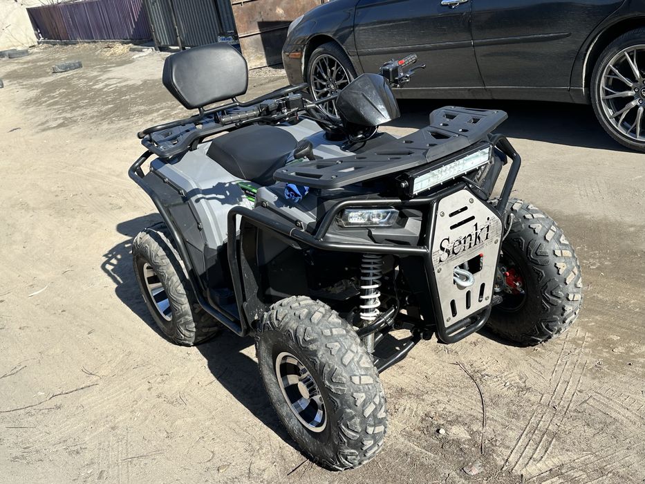 Продам квадроцикл 200 куб