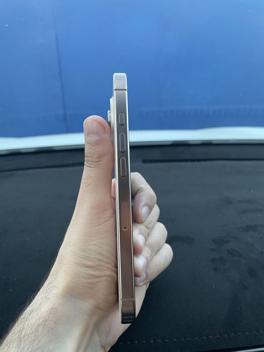 iPhone 16pro 256gb