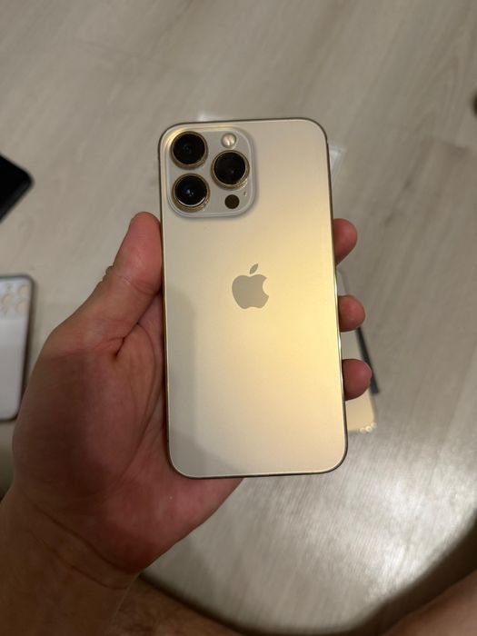 Iphone 13 pro 256 gold