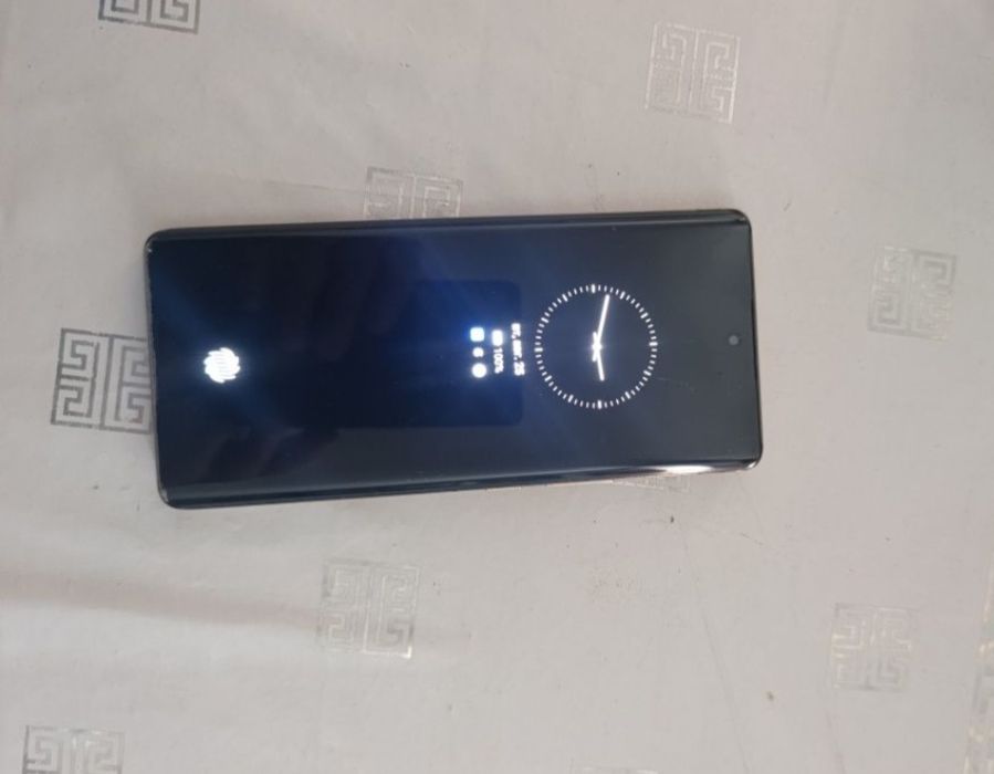 Cyбфлагман Infinix Zero 30 5G 12/256гб