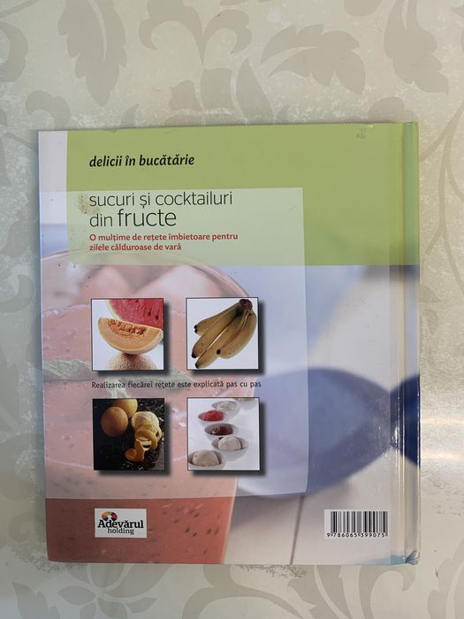 Carte-Sucuri si cocktailuri din fructe