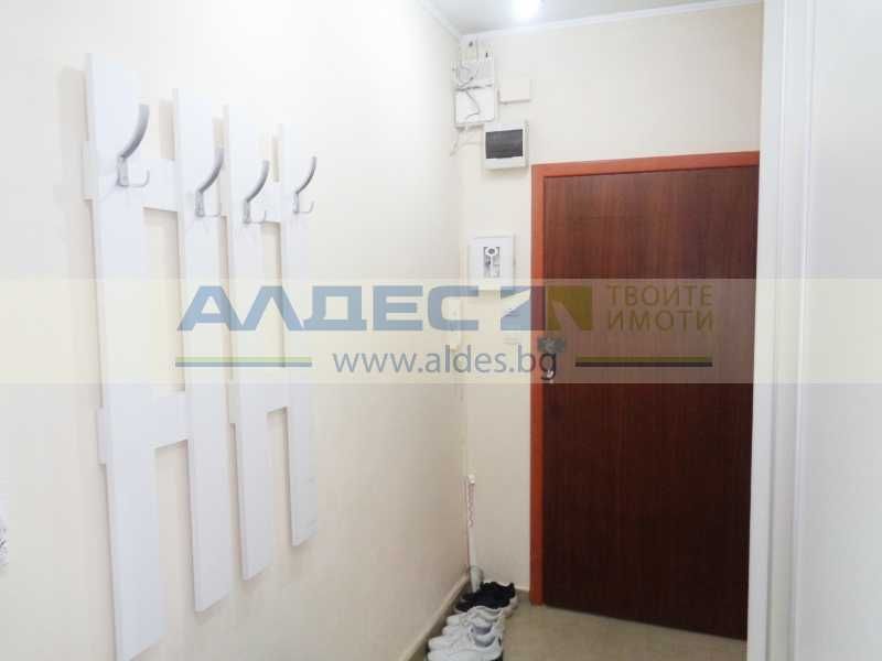 Продава се Тристаен апартамент в София, Хаджи Димитър - 68 кв.м за 2206 €/кв.м - Снимка #8