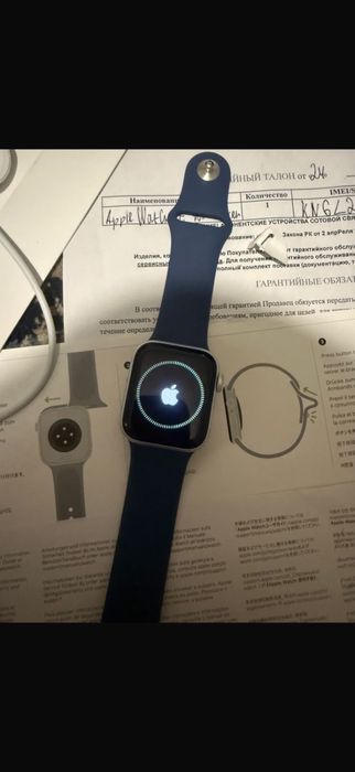 продам apple watch se 2
