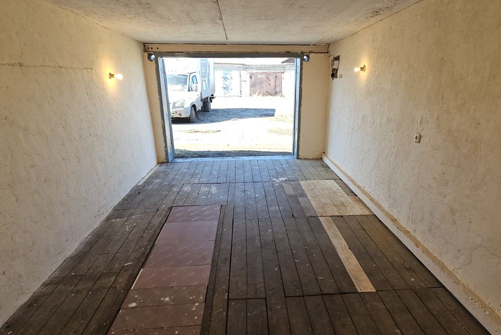 Гараж ГЭК-13 "Электрон"