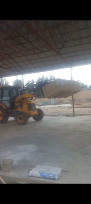 JCB  xizmati ekskavator pogruzchik kelishilgan narxlarda