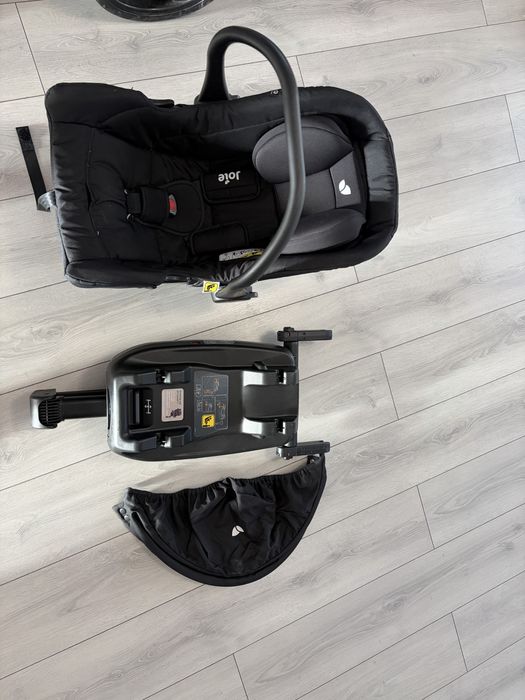 Scoica bebelusi JOIE cu baza ISOFIX