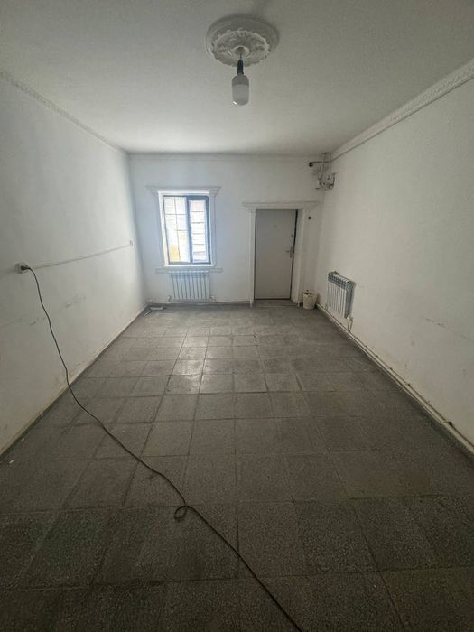 Срочно сатилади.Магазин сатилади 2 комната