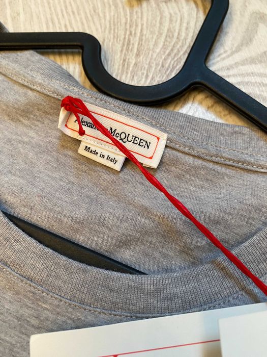 Alexander McQueen tricou XL, autentic, retail price 375 euro