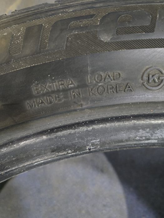 Комплект 245/45/18