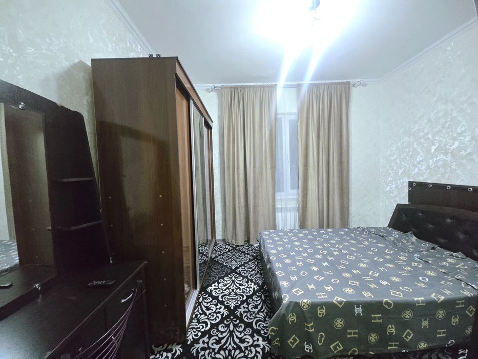 Срочно в новостройке 2х комнатная 2 этаж!