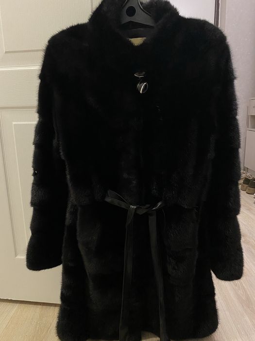 Норковая шуба прямого кроя (молодёжный фасон)