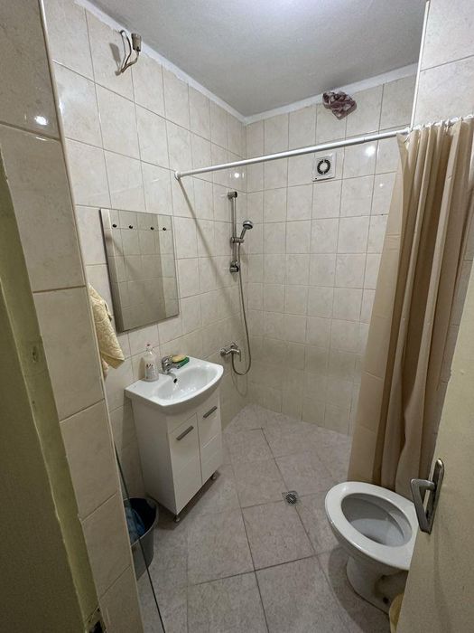 Дава се под наем Едностаен апартамент в София, Красно село - 55 кв.м за 483.99 € - Снимка #3