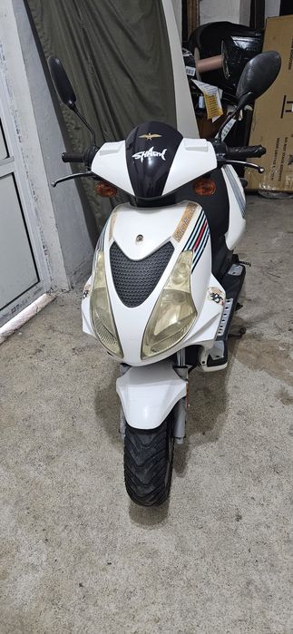 Скутер 50кубика TAORUS