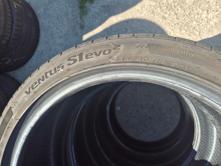4 Anvelope de VARA - 235/40/19 96Y - Hankook - CA UNELE NOI - DOT 2024 !