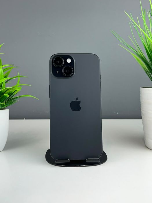 Телефон Apple iPhone 15 128GB